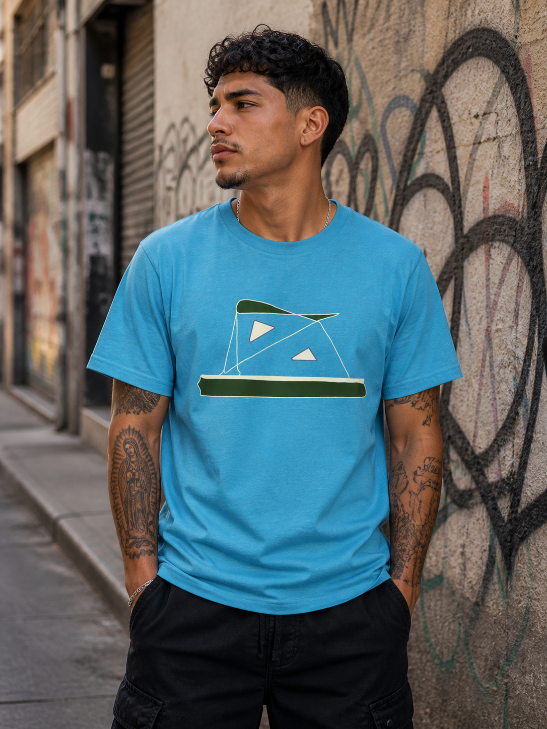 auroncoow60-Geometric Sail Tee